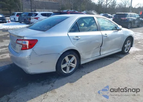 2014 Toyota Camry Se z USA, uszkodzony, nr VIN 4T1BF1FK7EU378379